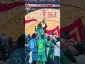 They lifted their hero. He lifted the trophy. Senegal’s dream, led by Mané. #TotalEnergiesAFCON2025