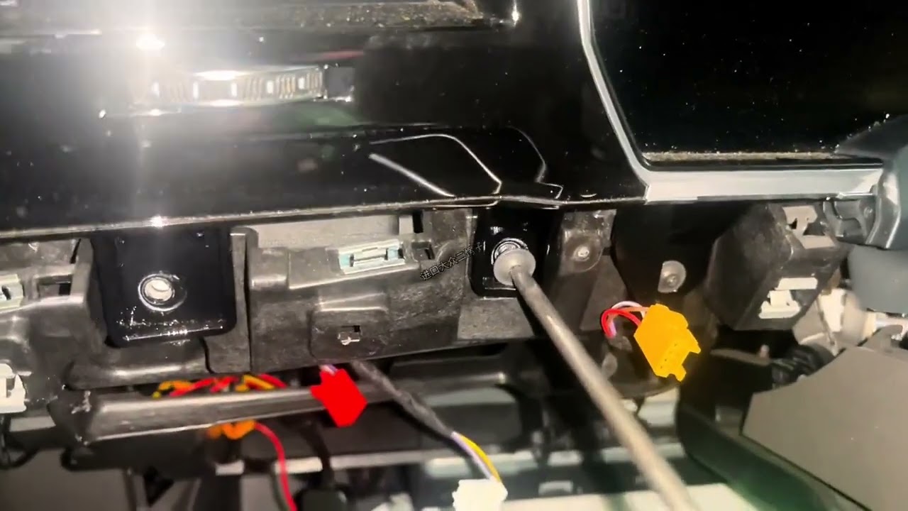 全新途锐空调出风口详细拆卸教程分享- YouTube