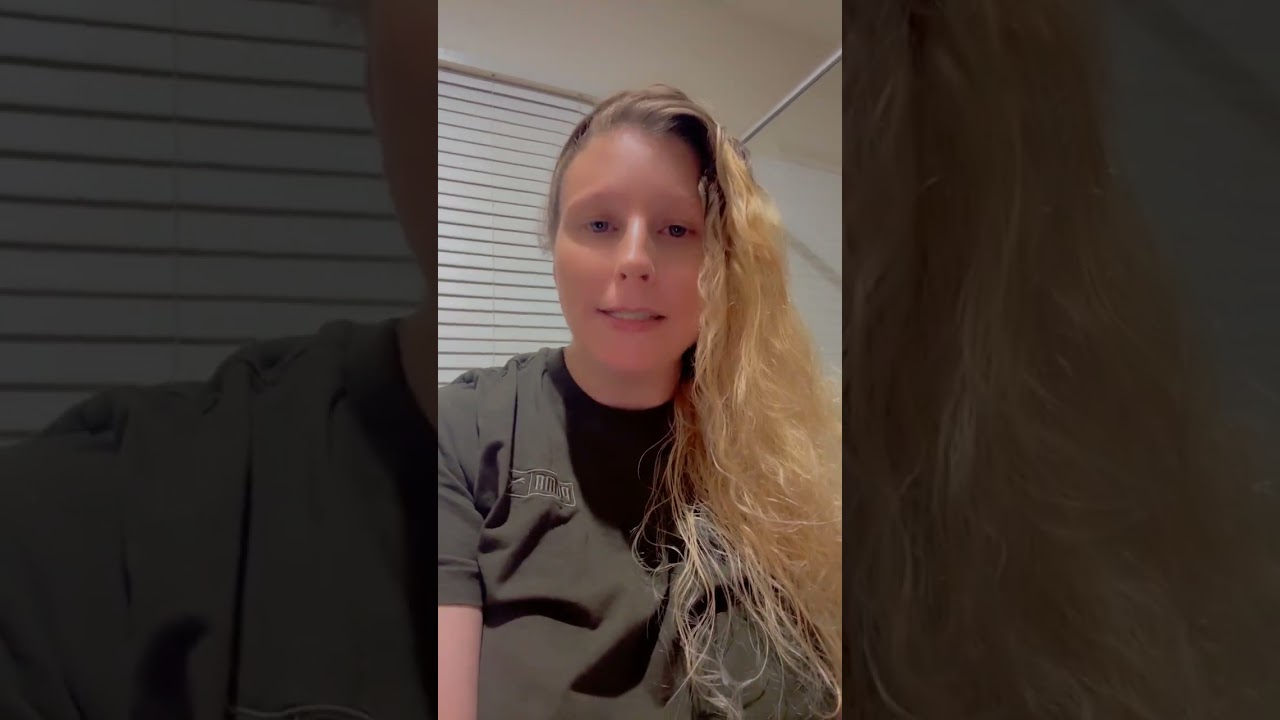 My fast introduction in the bathroom with no makeup