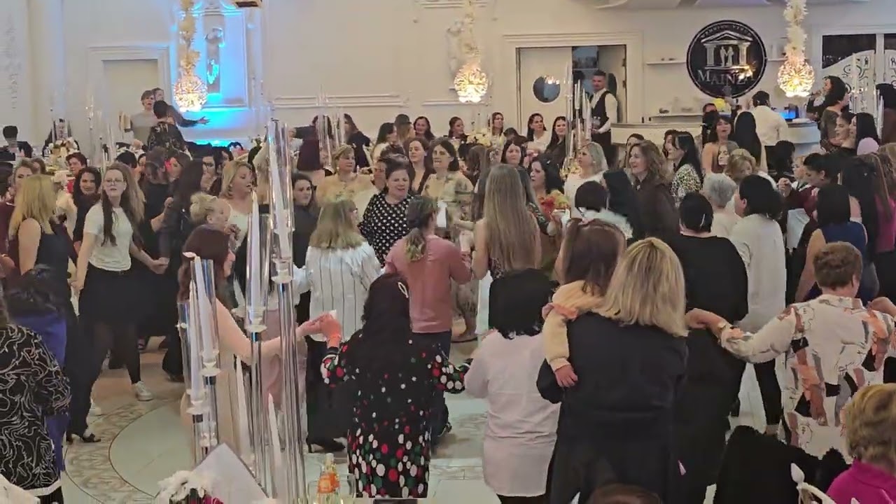 Nertila Vreto super kolazh live 