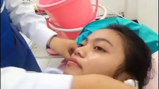 praktek mencuci rambut pada pasien