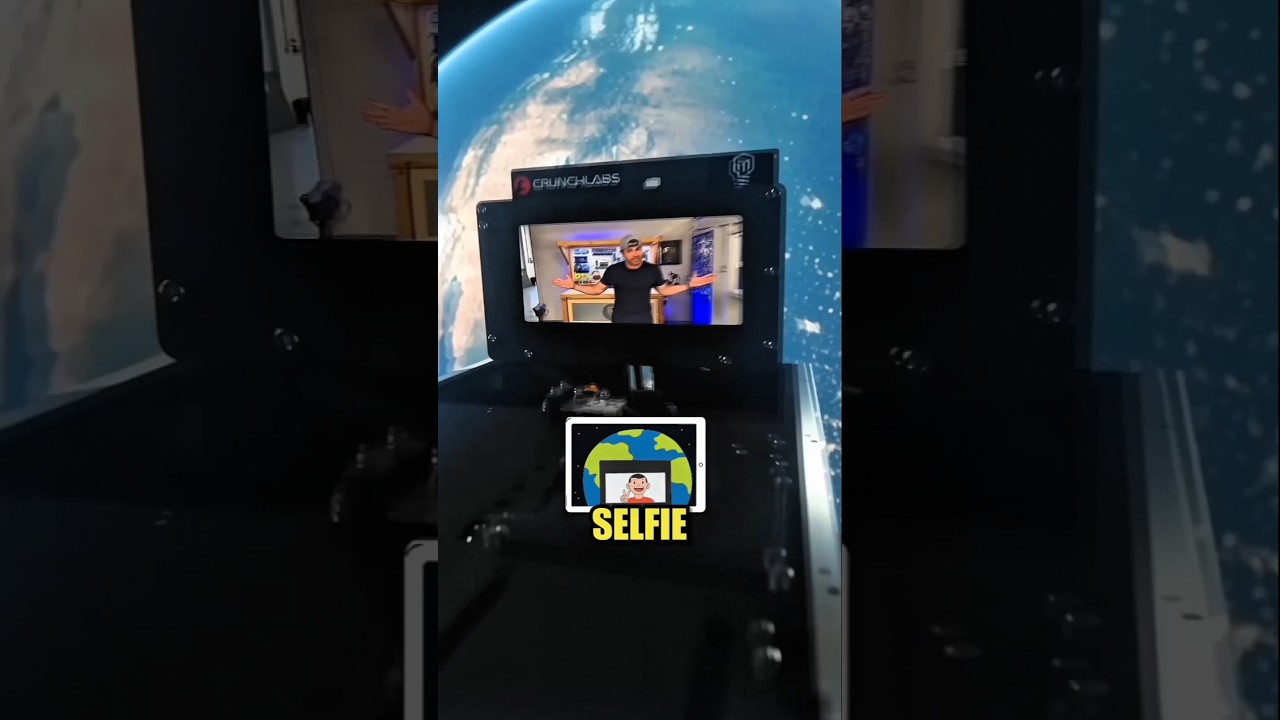 You Can Take a Selfie from SPACE for FREE! 😱📸 #factsmine #hindifacts #factholic