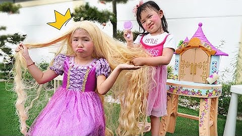 公主裝扮頭髮 ！理发店~梳妝台給客人理发做造型~Beauty Saloon for Princess！