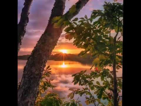 Dia Hanya Sejauh Doa ( Lagu Rohani )