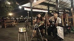 Pengamen jogja ini menyanyikan lagu Sepanjang Jalan Kenangan  ( angkringan pendopo lawas jogja )  - Durasi: 5:38.  Pengamen jogja ini menyanyikan lagu Sepanjang Jalan Kenangan  ( angkringan pendopo lawas jogja )  - Durasi: 5:38.