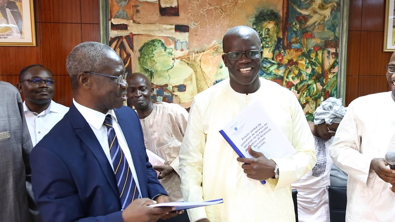 Partie 2: Cérémonie de passation de service à la FLSH, présentation et discours des doyens