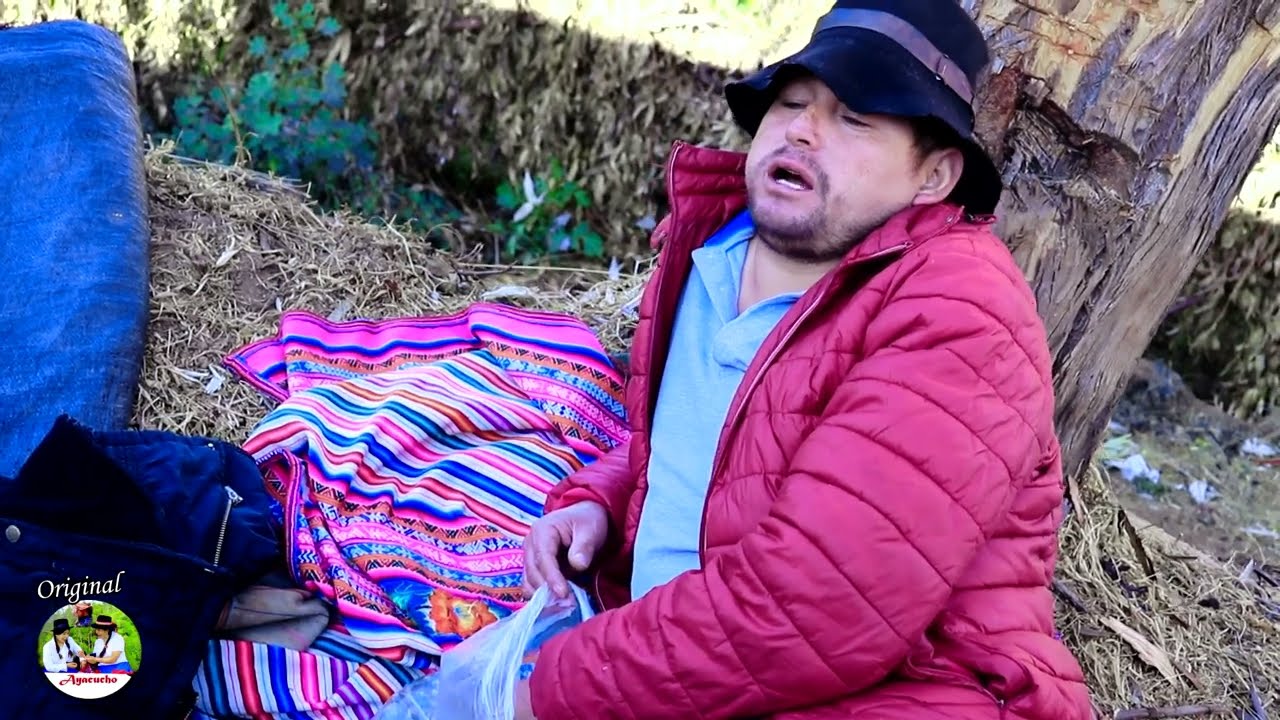 Película Ayacuchana /// TODOS LOS SANTOS ///🙈 el Hombre regaló  todos sus vienes luego paso esto🤣