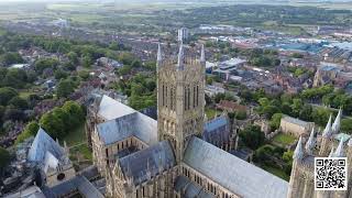 Cathedral world-A Brief History of Lincoln Cathedral and Its Towers