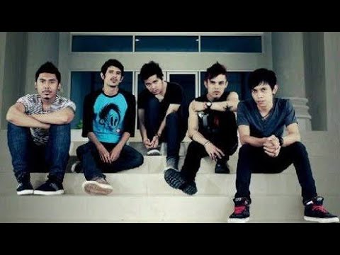 Blitz Band - Dinda (Official Audio)