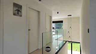 Moderne halfopen bebouwing met luxueuze inrichting!