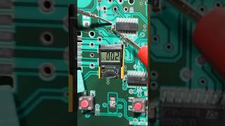 Shorted SMD Capacitor vs Good capacitor Test #repair #shorts #electronics