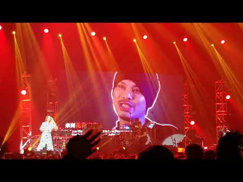 (HD1080) Namewee黃明志4896世界巡迴演唱會香港站~唱廣東歌ft Candy Lo
