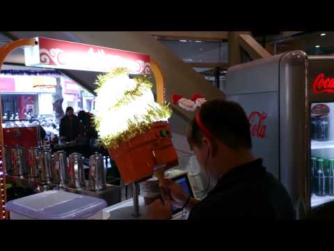 20141213 2 千葉火鍋 冰淇淋機操作