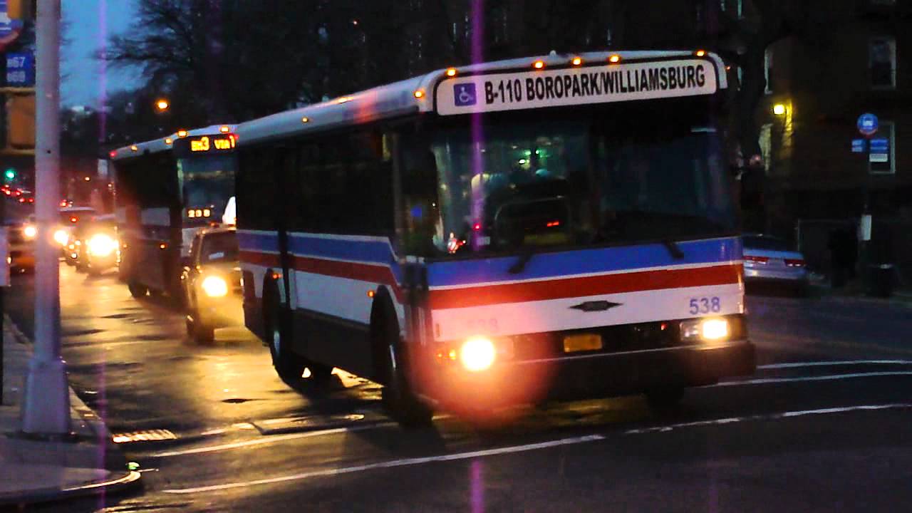 PT/MTA Bus OBI Orion V B110 538 & 2005 MCI D4500CL BM3 Express Bus