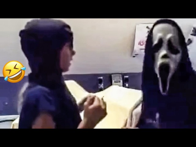 TRY NOT TO LAUGH COMPILATION 😂🤣 MEMES PART 5 - YouTube