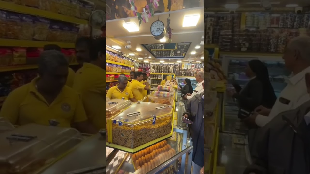 ​This Legendary Bakery in Coonoor Sells 1000kg of Varkey Every Day! 🤩