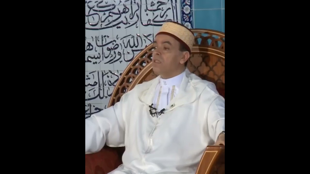 في عقد الأشعري وفقه مالك وفي طريقة الجنيد السالك - محمد بن بريكة