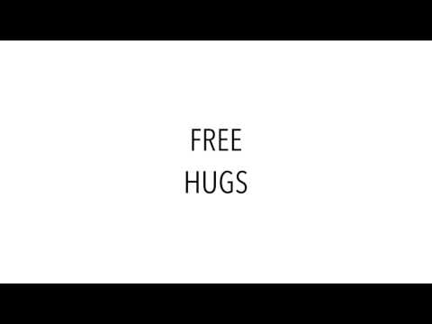 FREE HUGS @天神大画面前