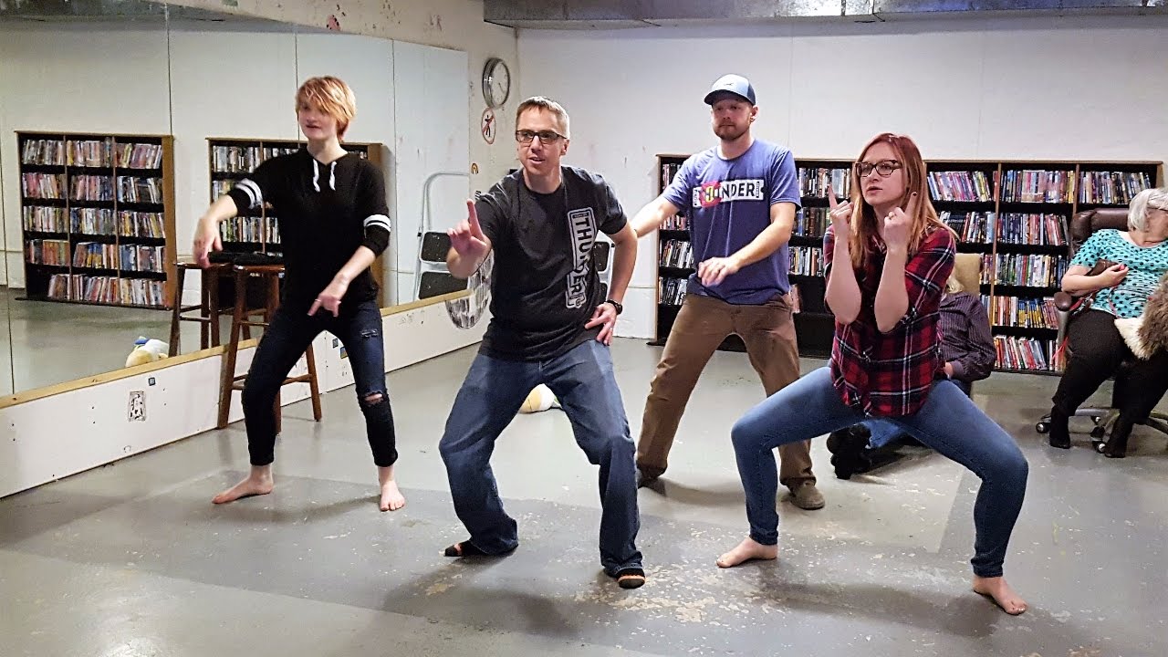 FAMILY DANCE PARTY WITH THE DALE TRIBE! 🤣🎉