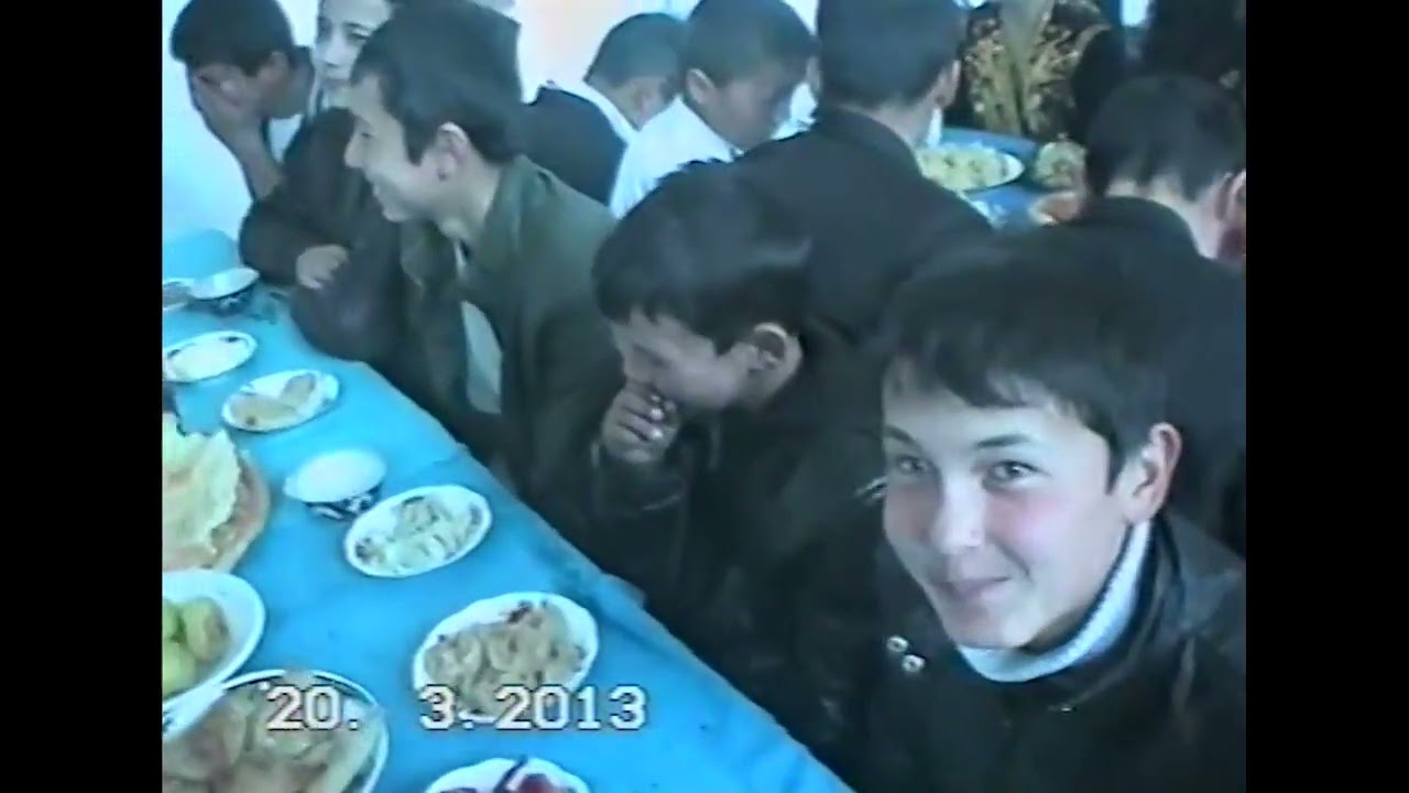 2013 - Yil Navro'z bayrami 7- Son maktab Yuqori Do'rman Marks