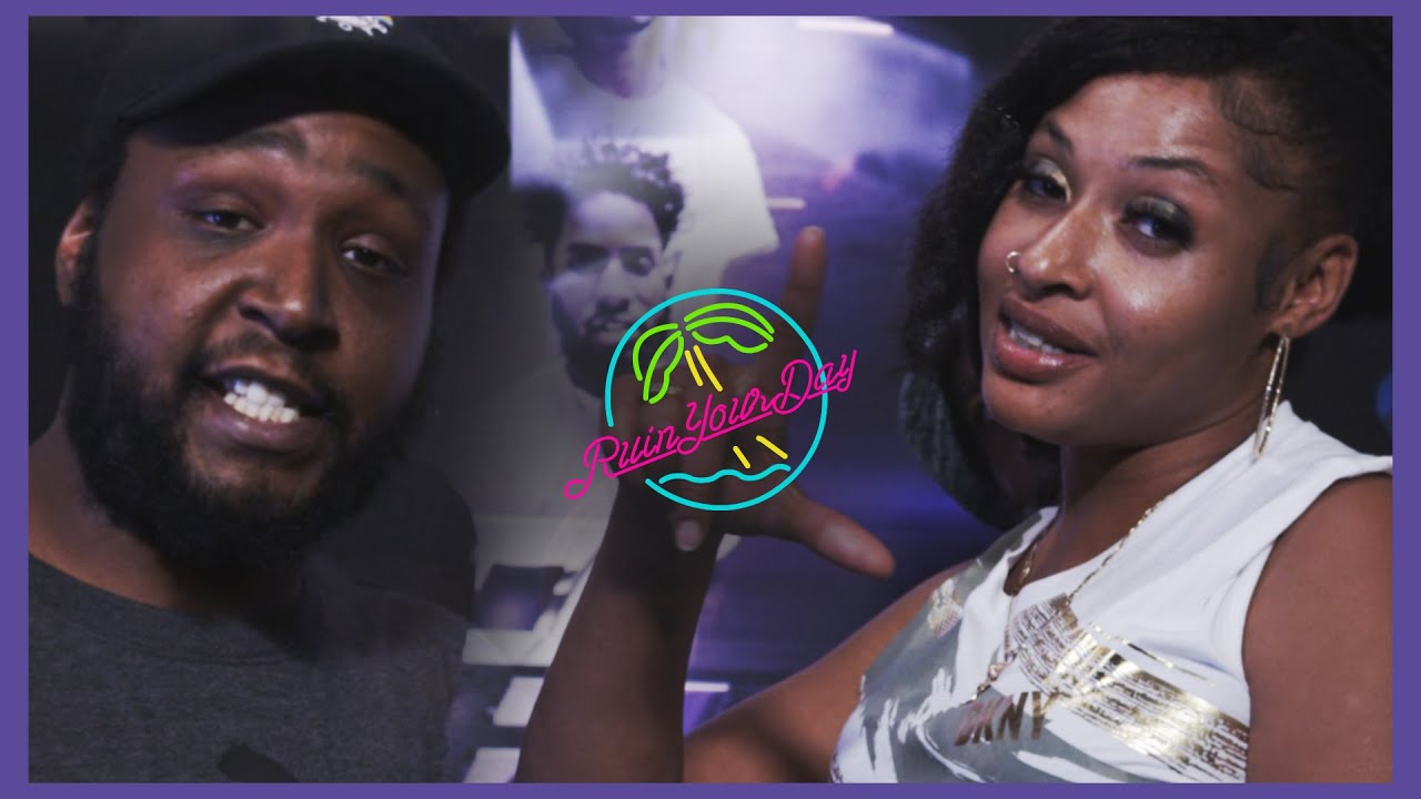 D REAL vs LADY LINES