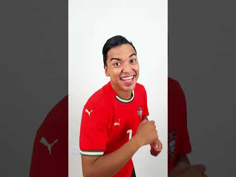 She Likes Me By Larin 