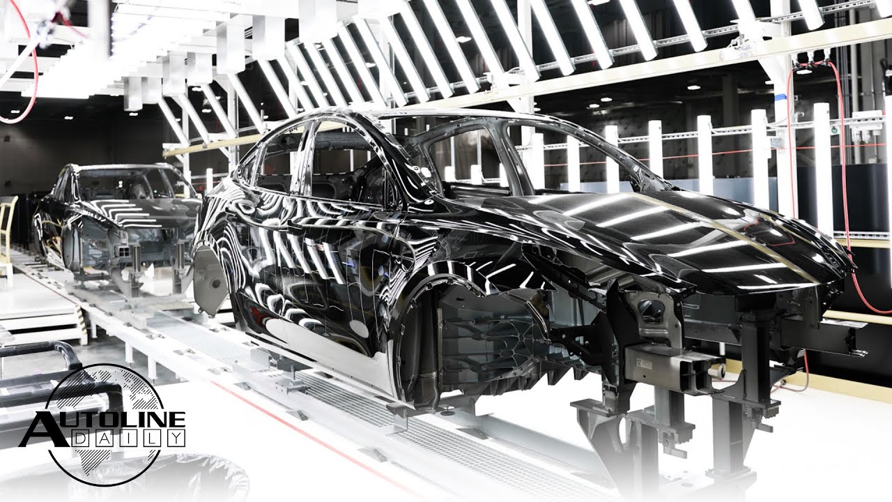 Tesla Posts Impressive Q3; Maverick Hybrid Beats EPA Estimate - Autoline Daily 3187