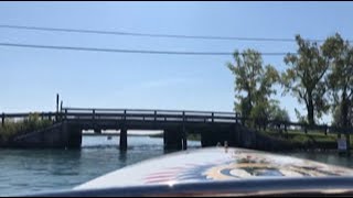Donzi Blackhawk low bridge!