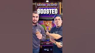 Kami mendapatkan dorongan nyata dari taruhan maksimal di permainan slot langka ini! #shortvideo #...
