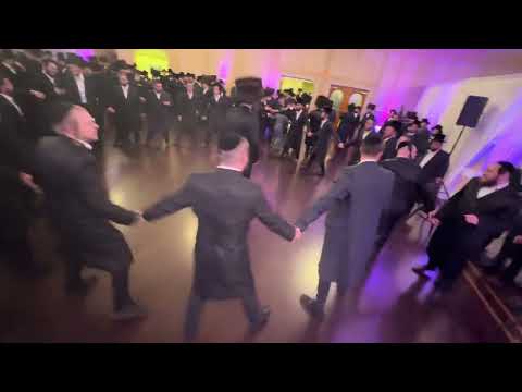 Avrum Duvid Lunger & Melech Frank fire 🔥 & Second dance