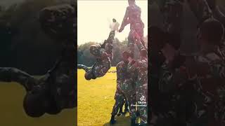 Gak Perlu Ganteng Yang Penting Ireng