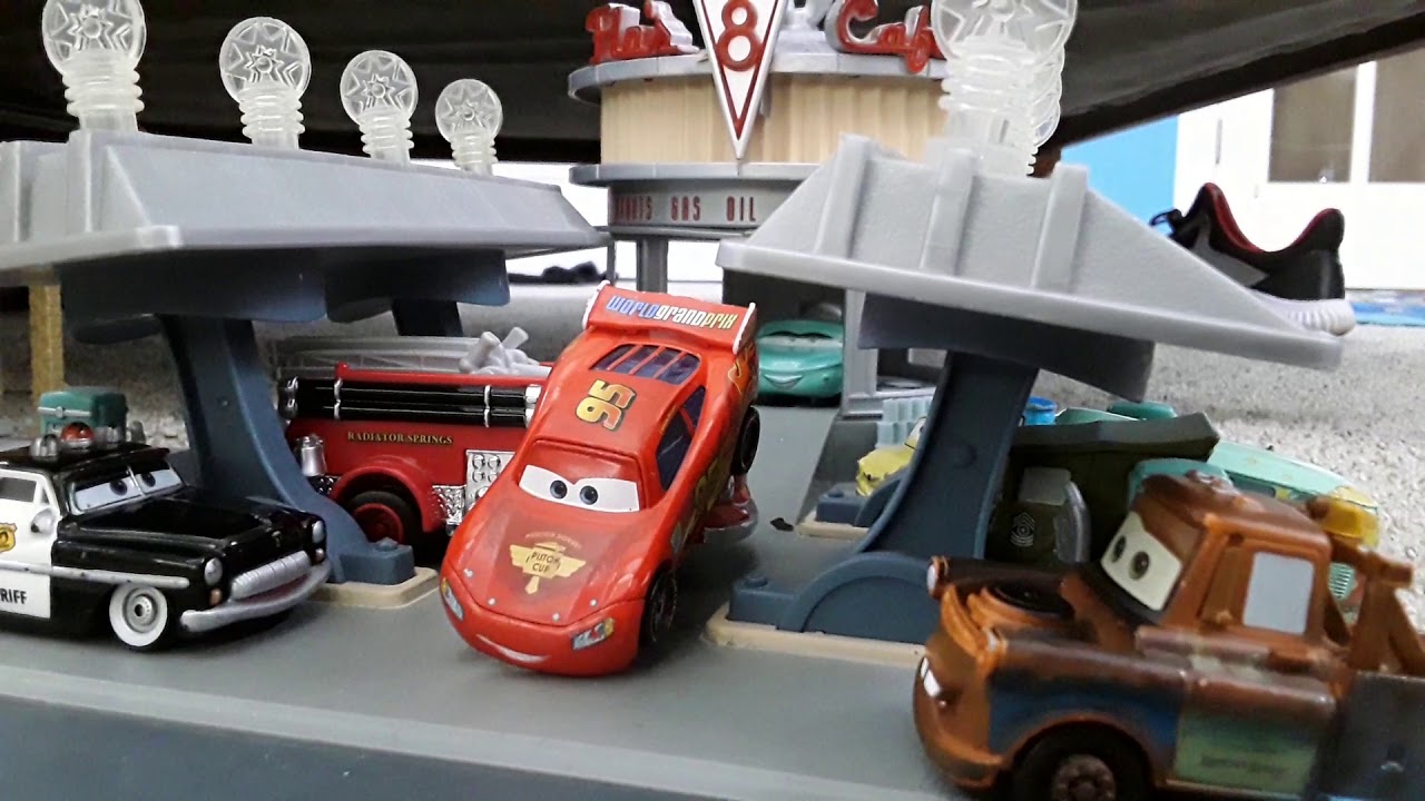 cars toons hiccups