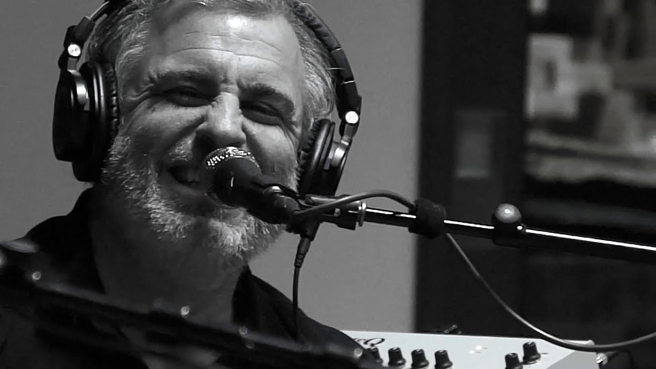 Watch The Mother Hips - "It'll Be Gone" on YouTube Watch The Mother Hips - "It'll Be Gone" on YouTube