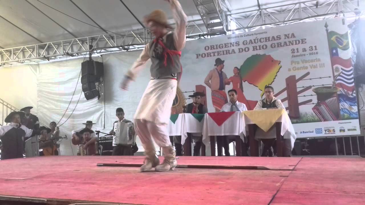 Chula Vacaria 2016 Adrian Latroni x Lucas Limberger