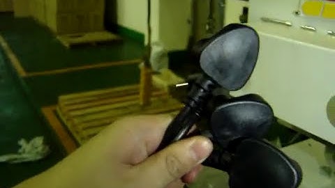 Vertical C Type Injection Molding Machine｜Plug Molding Trial - KING