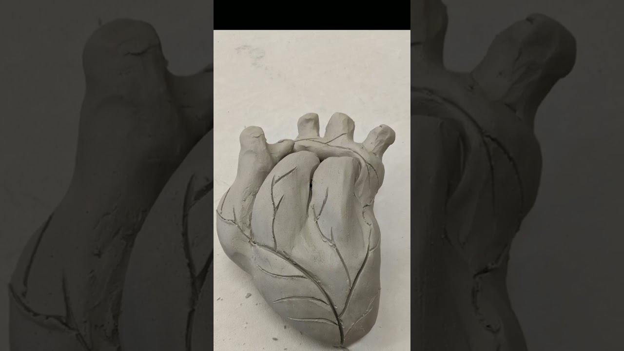 i made a clay heart, rate /10 // 