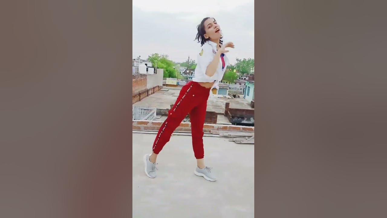 Jeet by ritviz dance cover #youtubeshorts #ritvizjeet #shuffle #easyshuffledance  #bollywoodsong