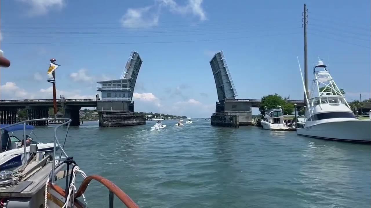 Day 18 Captain Paul Holiday Boat Traffic low bridges boat grounding we tie off at dock YouTube