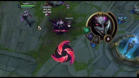 Permanent Hail of Blades on Shaco Clone