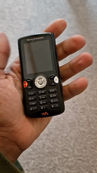 Walking Down Memory Lane with the Sony Ericsson W810i: A Nostalgic Journey!