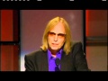 Capture de la vidéo Tom Petty And Jeff Lynne Induct George Harrison Rock And Roll Hall Of Fame 2004