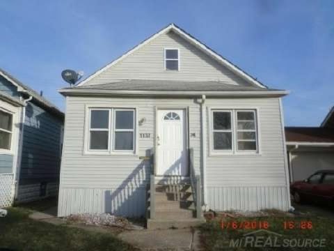 1137 LINCOLN, Wyandotte, MI home video tour