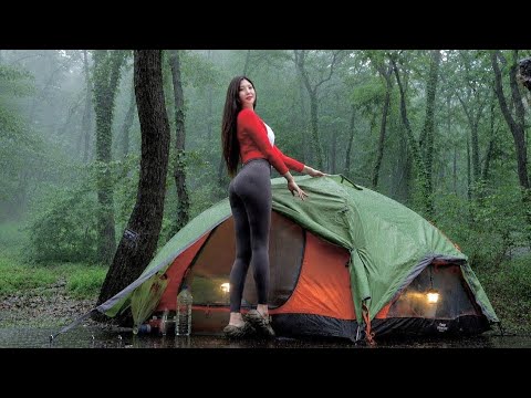 울창한 숲속 데크에서 백패킹처럼🌲 | 해물파전, 해물칼국수, 크리스피 치킨 스테이크 