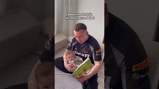 Babası Okuduğu Hikayeye Şaşıran Bebek - Komik Yorumlar 57 - Yoruma Gel - Yoruma Gel Resimi