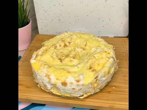 Пирог из лаваша 🥧Такой пирог я решила сделать с куриным фаршем, т.е.мясной)