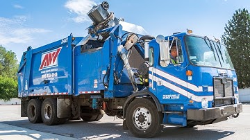 Autocar ACX - Heil DuraPack 7000 Garbage Truck