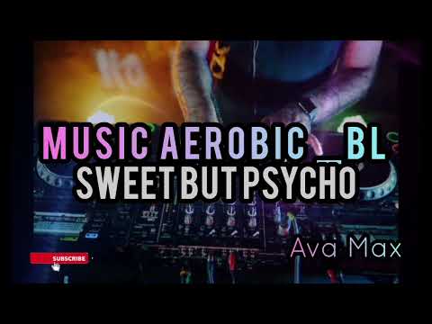 Ed Sheeran - Shape of You (Official Music Video)