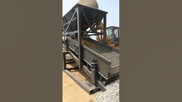 Double layer vibrating screen can screen sand and stone.