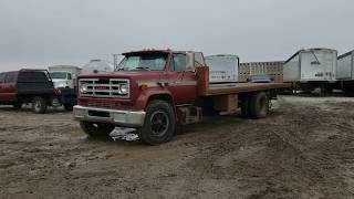 1988 Chevrolet C700 Straight Truck