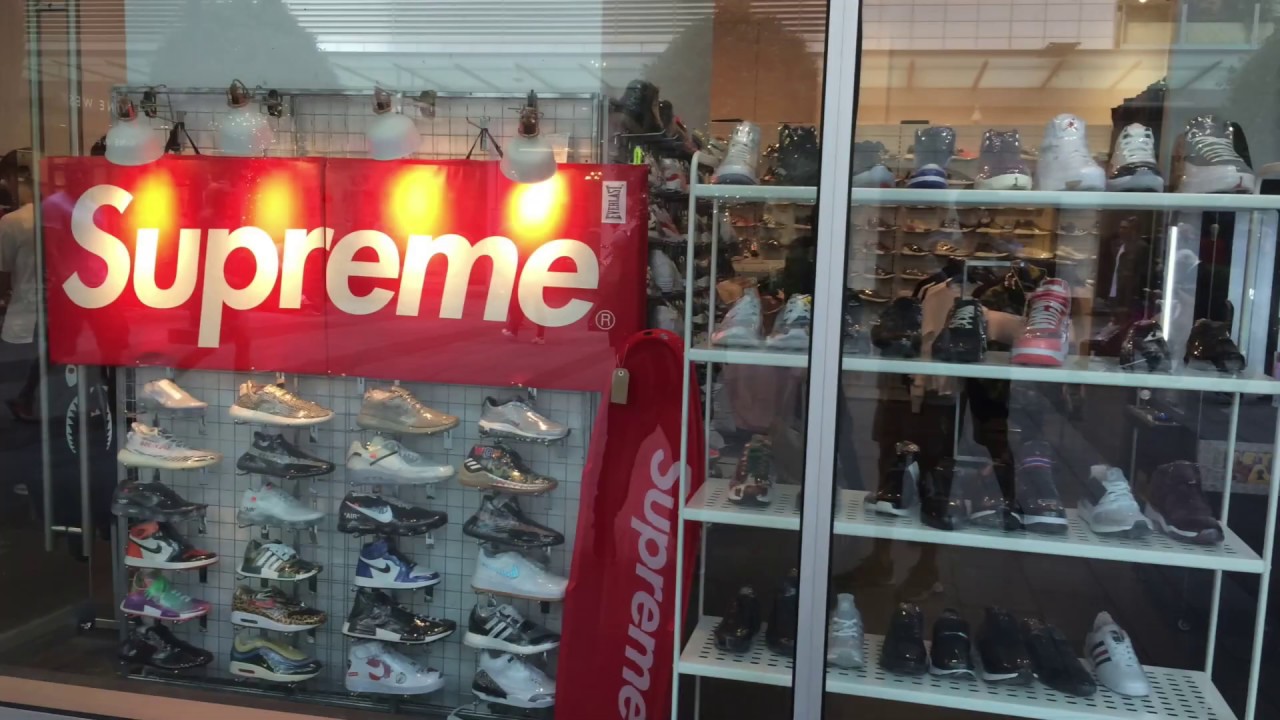 Secret Sneaker Store VLOG (Part 1&2)